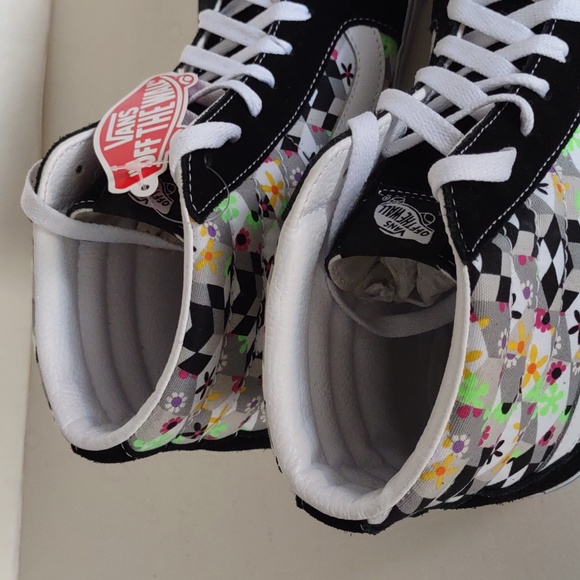 BRAND NEW VANS SK8-HI CHECKBOARD CUBE SNEAKERS - Picture 6 of 16